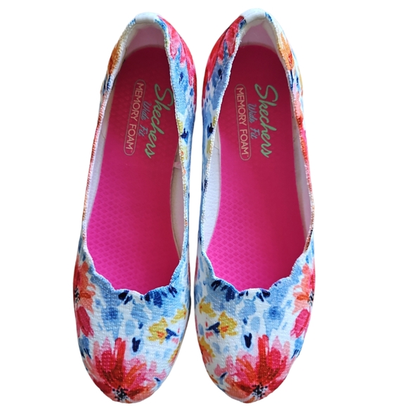 Skechers Shoes - Skechers • Cleo Flex Wedge
